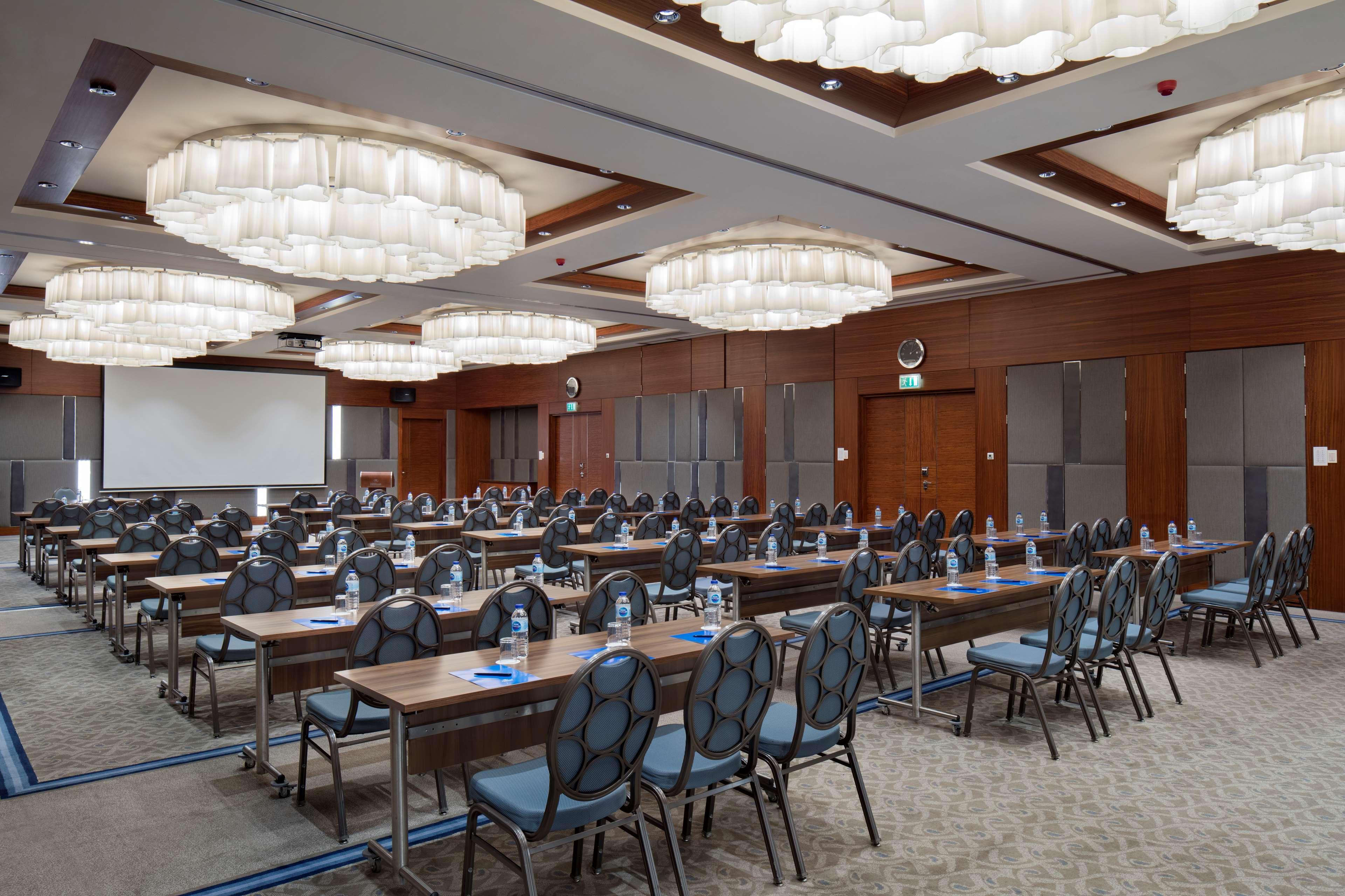 Hilton Bursa Convention Center&Spa Esterno foto