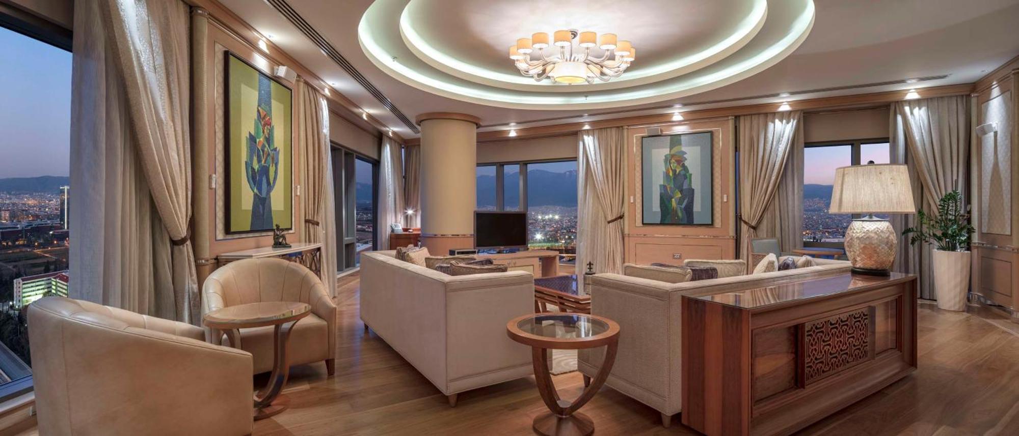 Hilton Bursa Convention Center&Spa Esterno foto