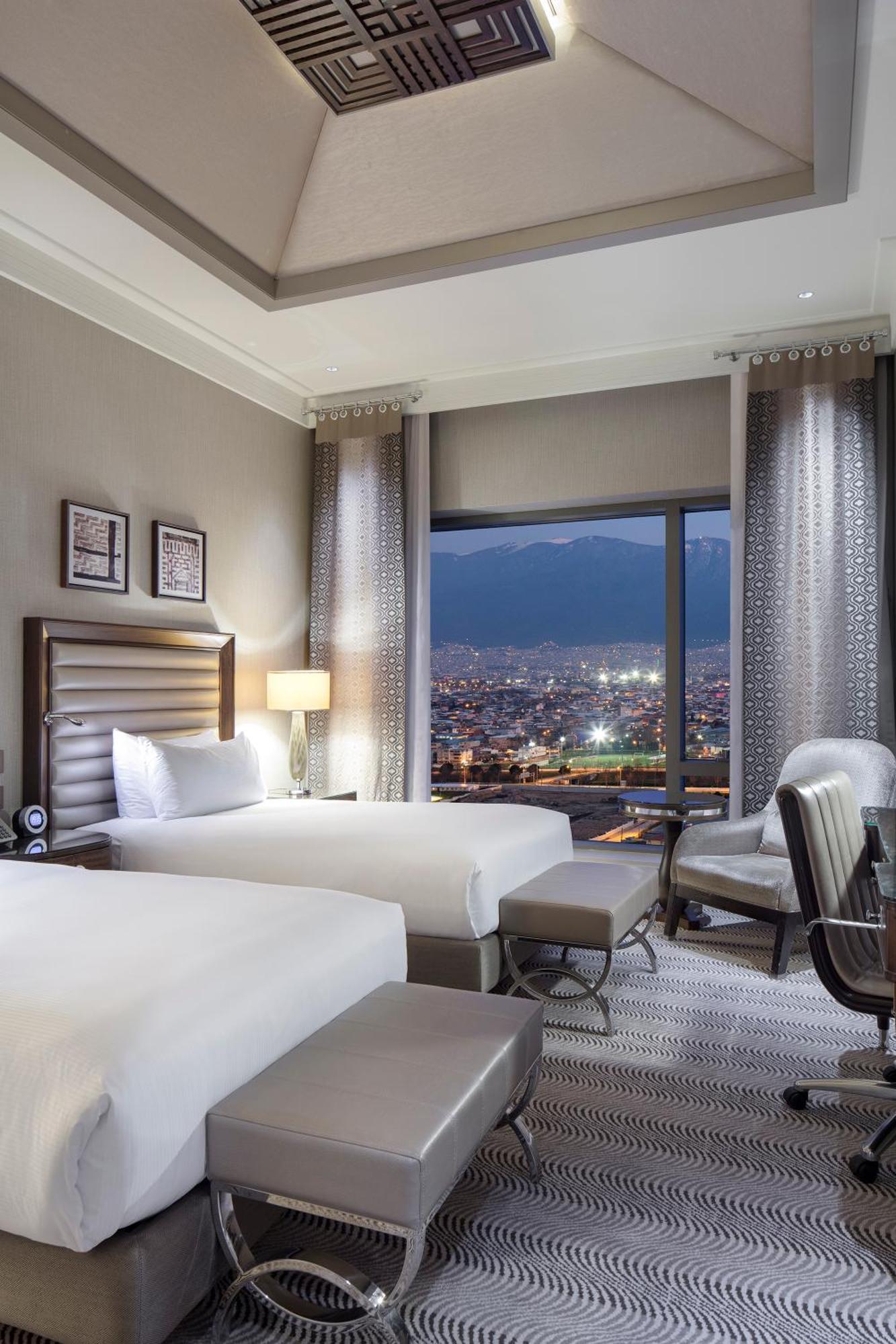 Hilton Bursa Convention Center&Spa Esterno foto